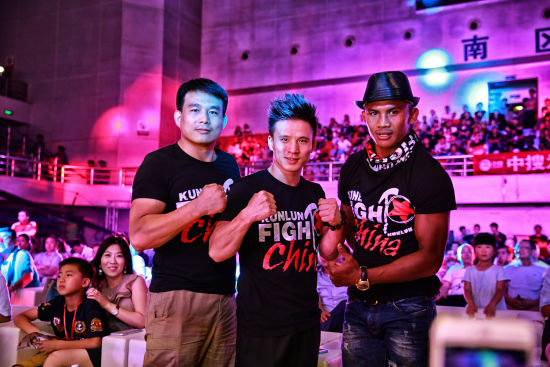 “狮城荣耀·武动沧州”国际武术搏击赛落幕500余名中外高手擂台争锋