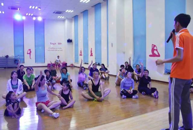 动感节奏超棒的搏击操(图1)