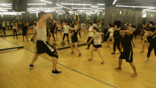 搏击操基本动作有哪些(图1)